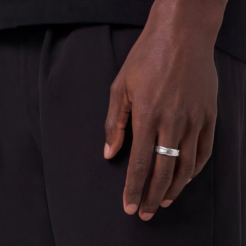 Anello Molten