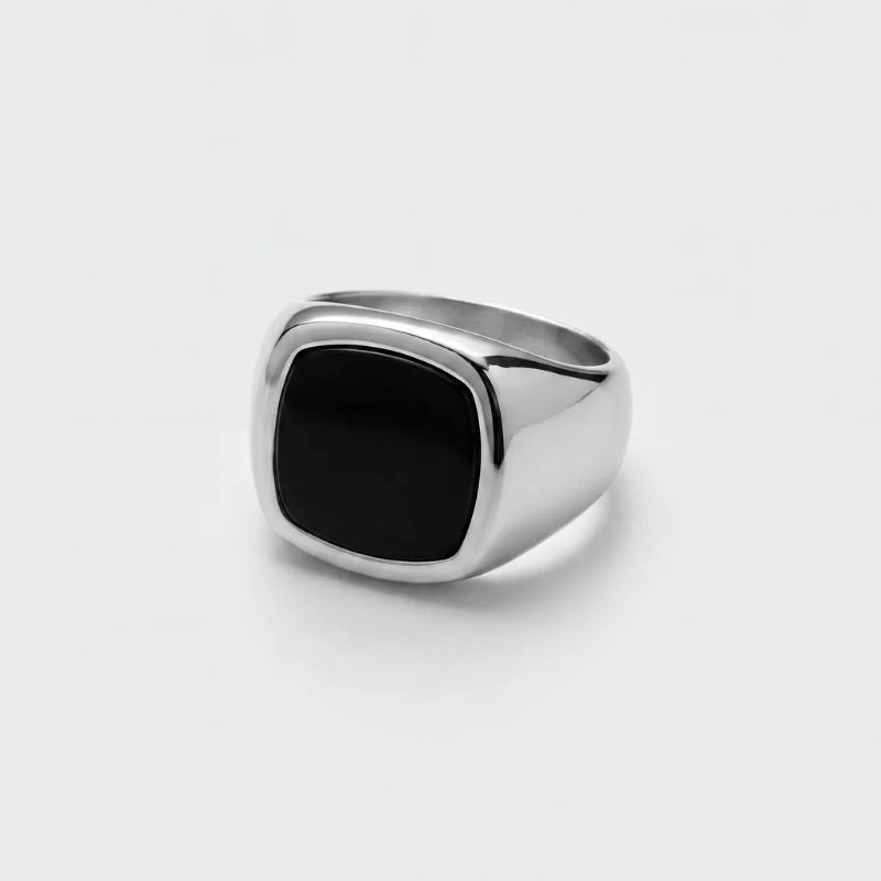 Anello Pietra Nera